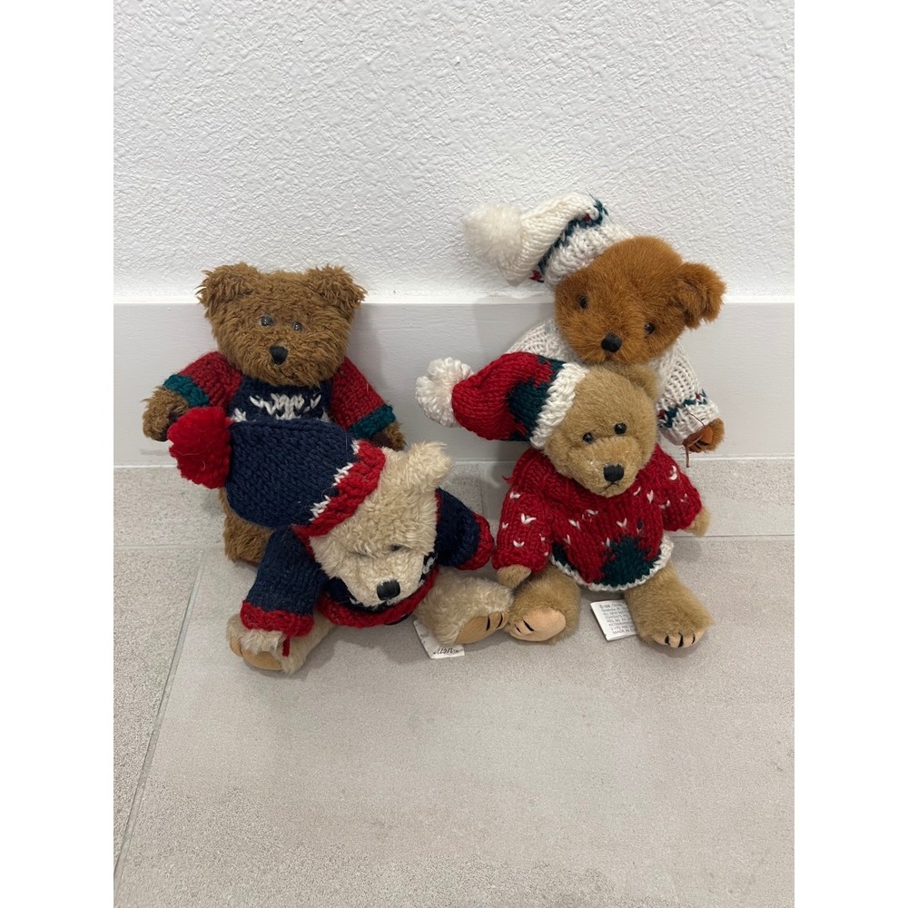 Chrisha Playful Plush Vintage 1996 Christmas Teddy Bear Set Knit Sweater 4pc